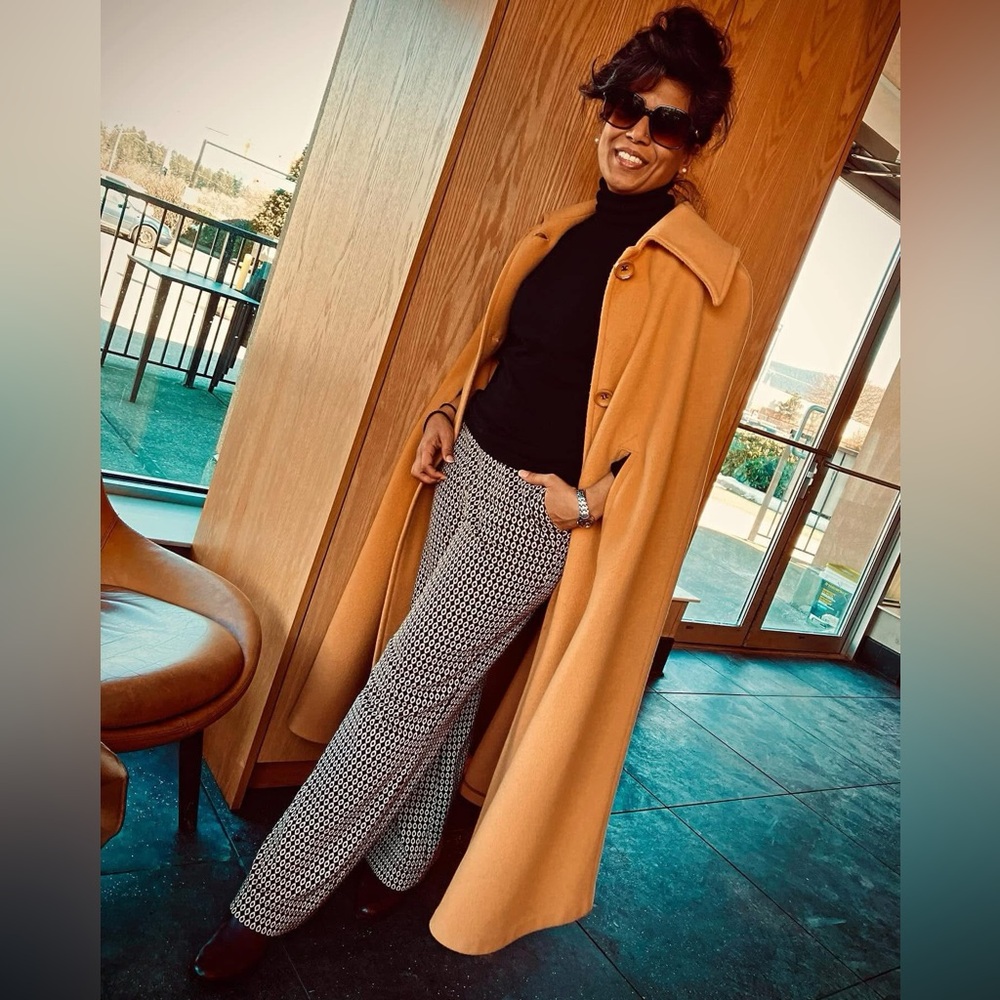Elegant Tan Wool Women's Cape Coat